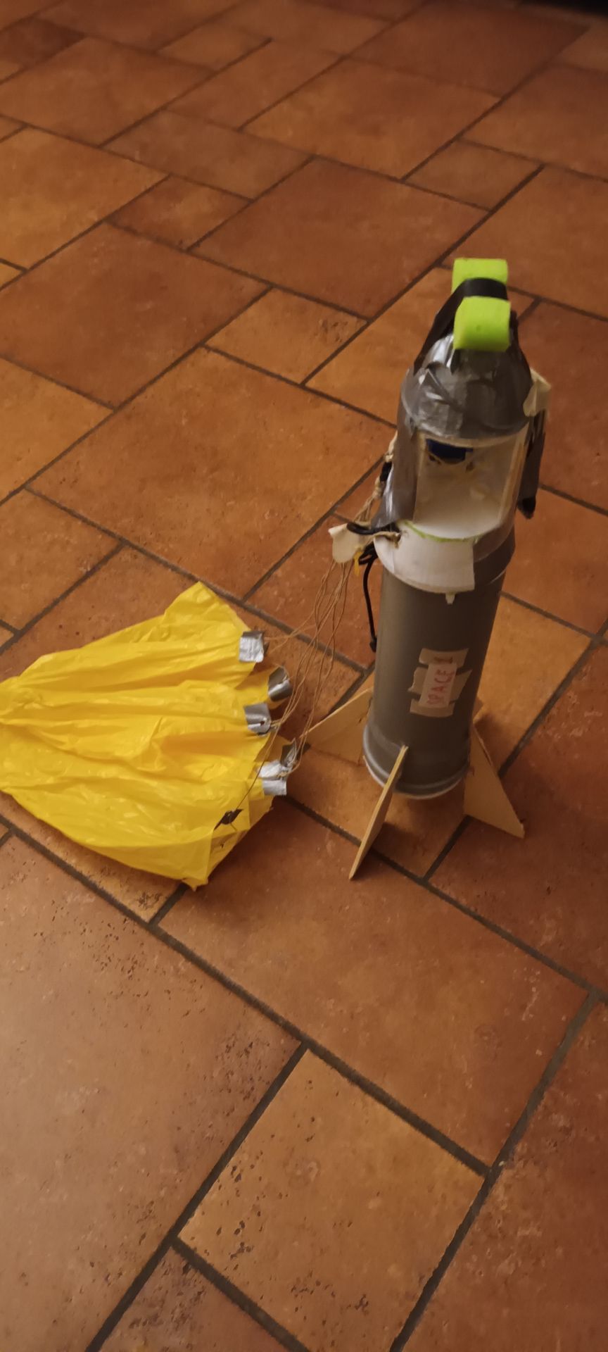 Razzo ad acqua Space AL — Prototipo aprile 2023